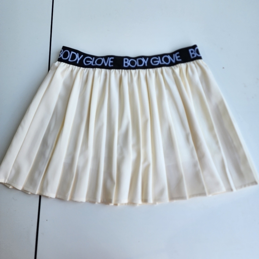 Body Glove Mini Skort Womens Ivory Black Athletic Pull On Stretch Logo Waist M